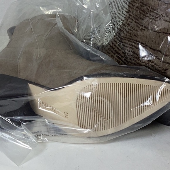 Racquel Womens Pointed Toe Leather Booties. Note: Wrong Box - Picture 7 of 8